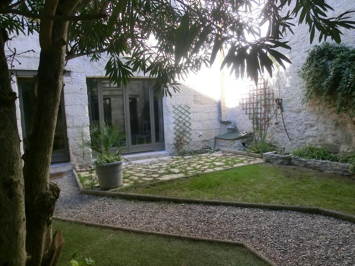 Chambre Sur Jardin Secret - Avignon Centre - Climatisee エクステリア 写真